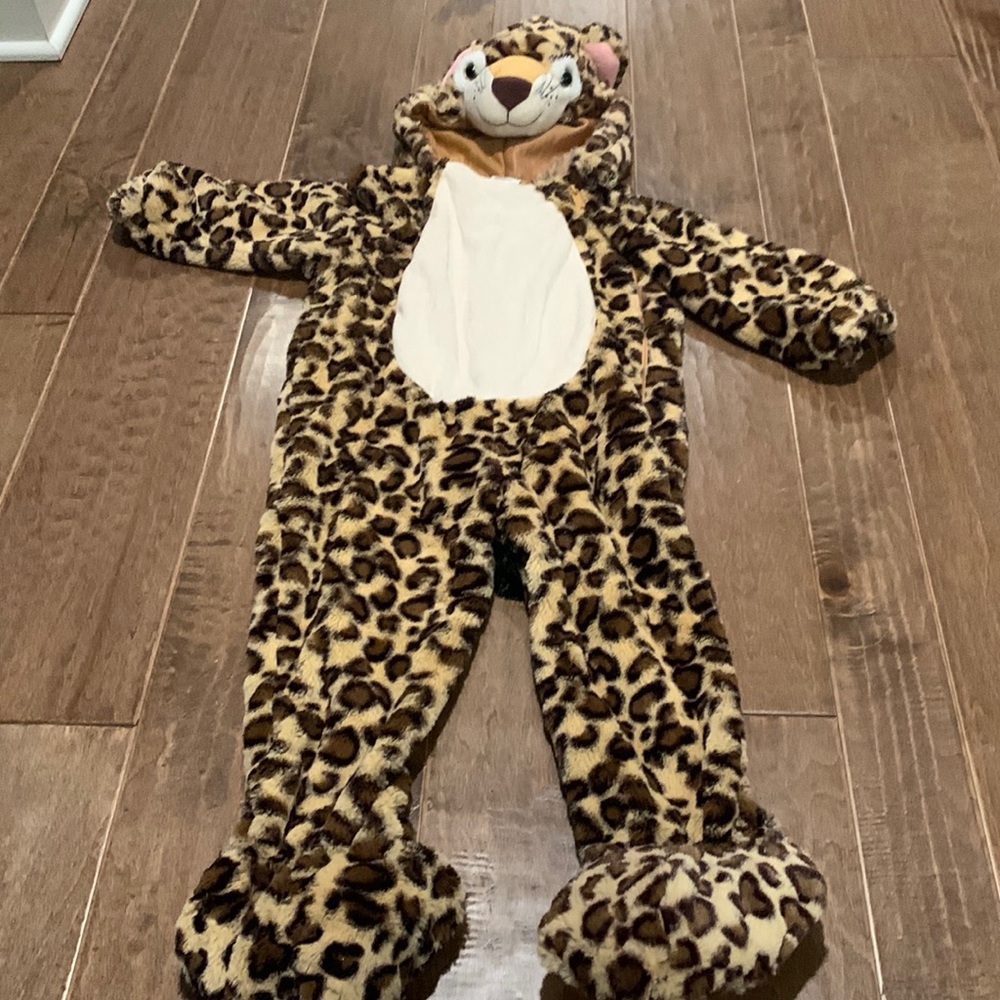 Leopard zip up costume